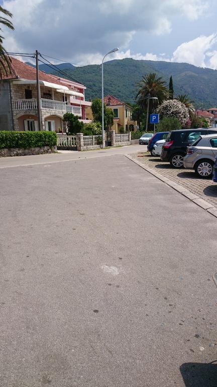 House Grabic Hotel Tivat Buitenkant foto
